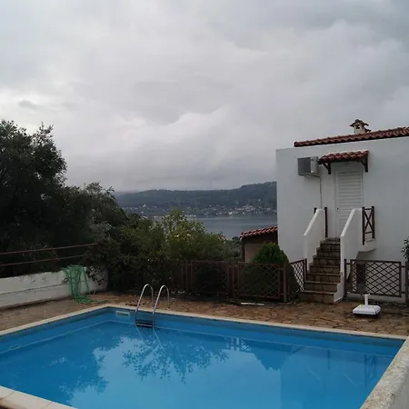 Sea & Pool Family * Theologos (Phthiotis)